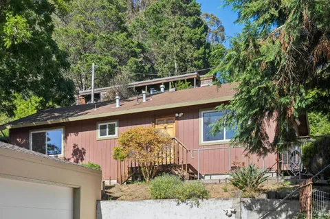 $995,000 | 552 Shoreline Highway, Mill Valley, CA 94941