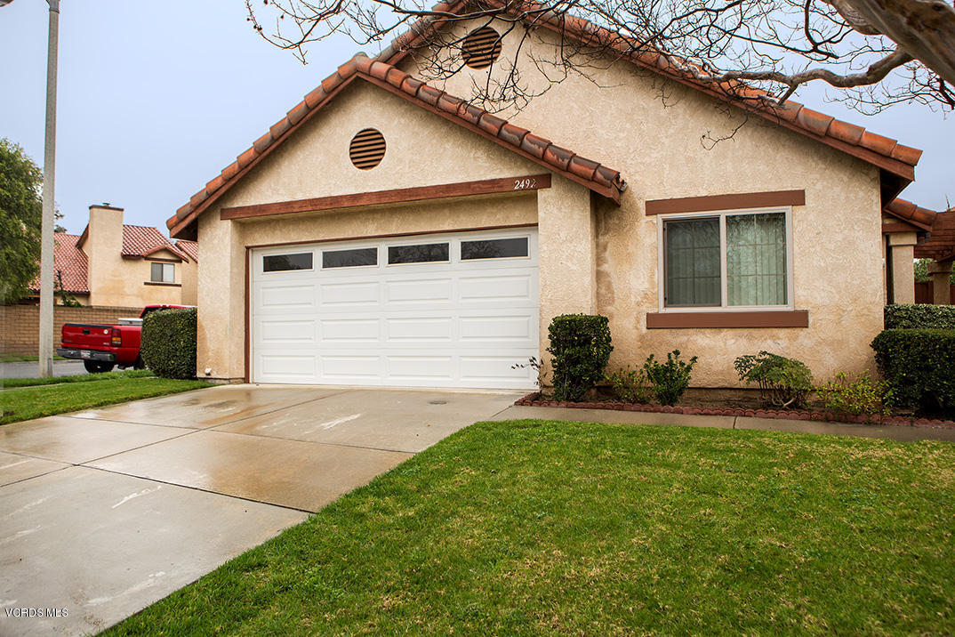 2492 Ridge View Court Simi Valley, CA 93065 - Photo 1 of 17 2492 Ridge View Small.02