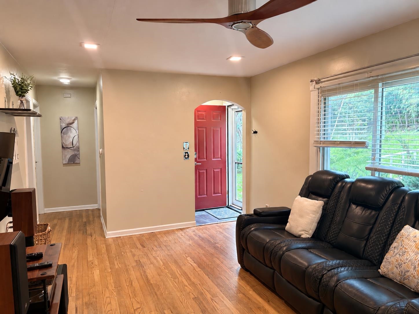 5513 Old Middleton Road Madison, WI 53705 - Photo 5 of 33 Gallery Image 5