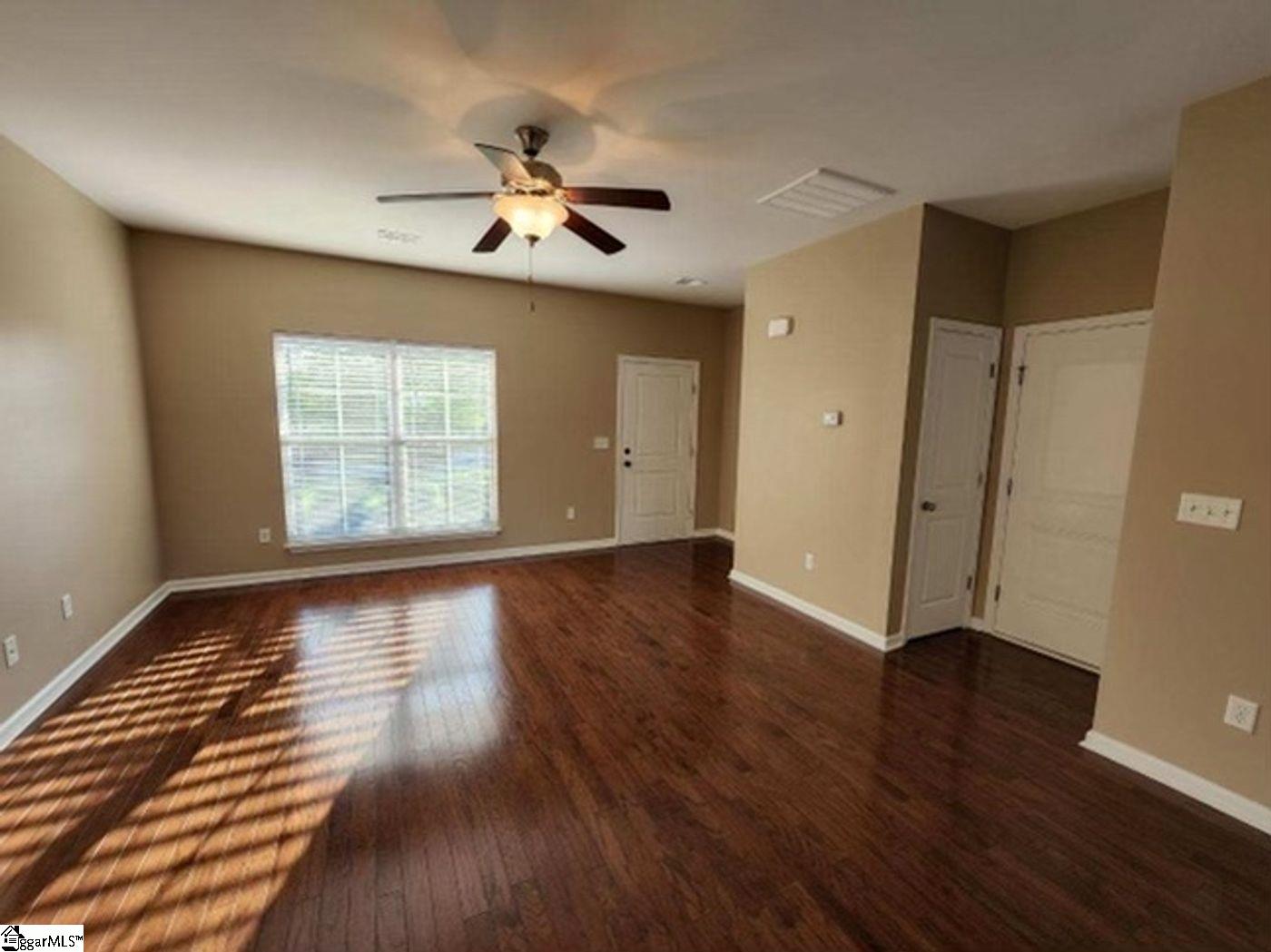 706 North Windowpane Way Duncan, SC 29334 - Photo 9 of 13 Gallery Image 9