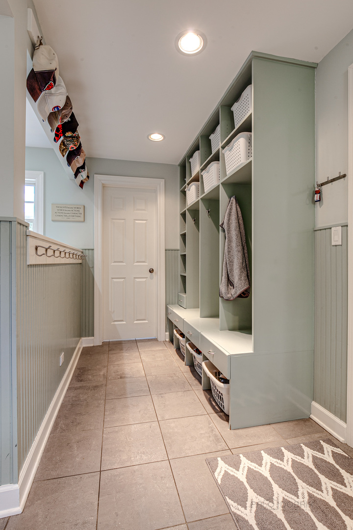 1267 West Deerpath Road Lake Forest, IL 60045 - Photo 40 of 47