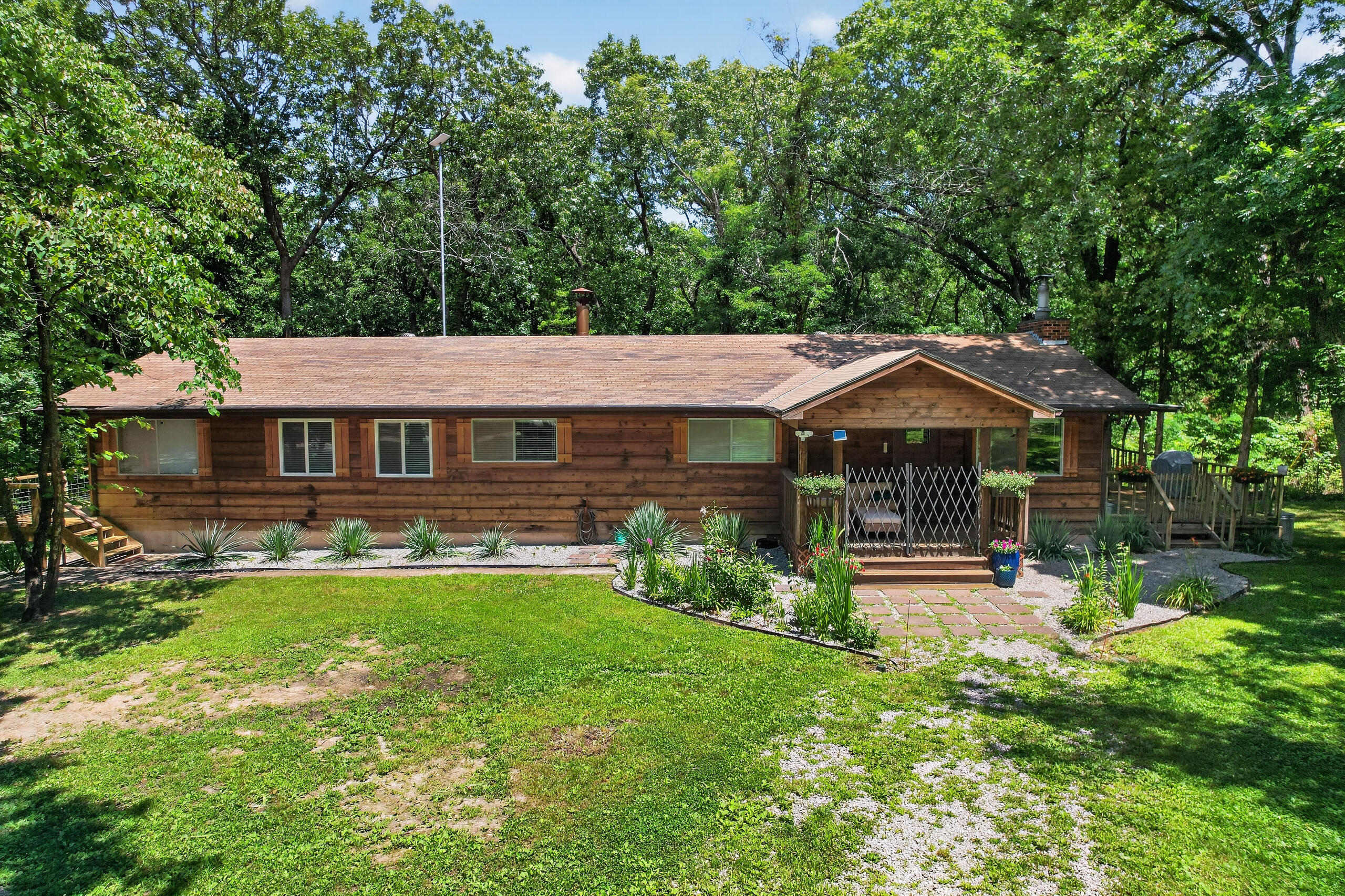 411 Moon Valley Road Lebanon, MO 65536 - Photo 3 of 144 DJI_0257