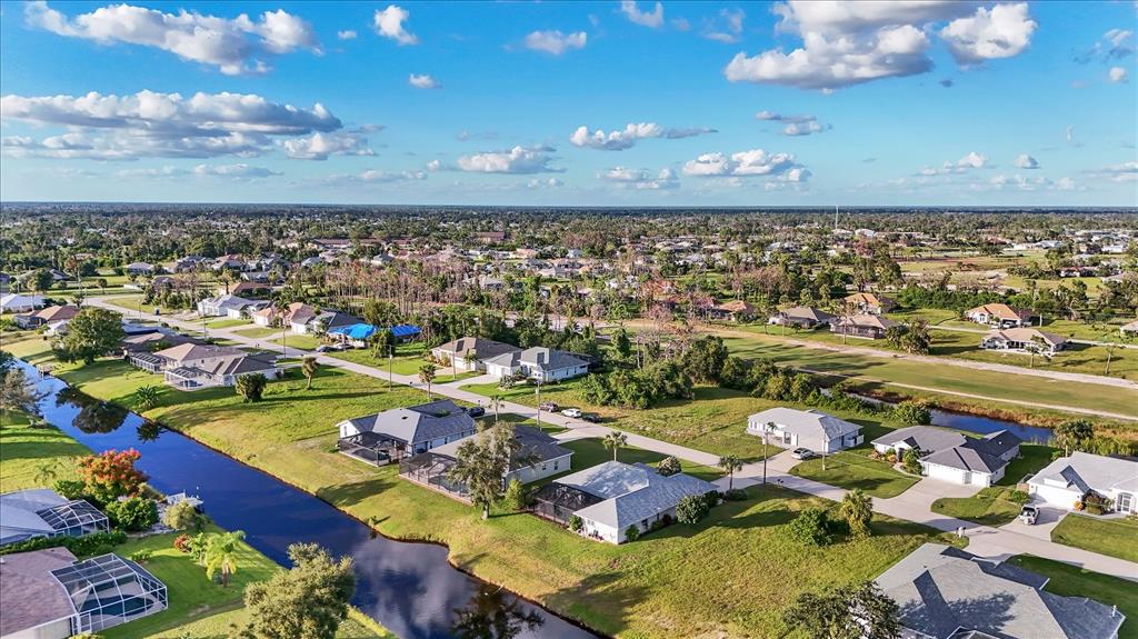 25 Fairway Road Rotonda West, FL 33947 - Photo 38 of 45 Gallery Image 38