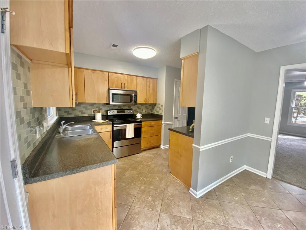 3503 Markham Road Greensboro, NC 27405 - Photo 9 of 28 Gallery Image 9