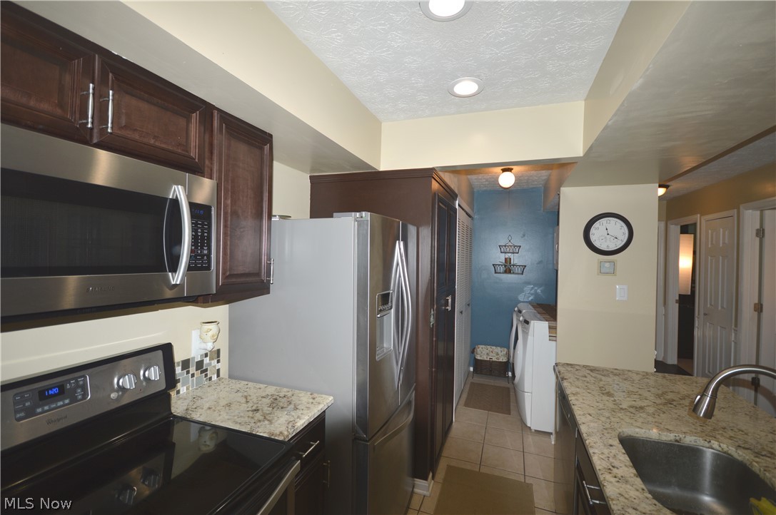 4931 Friar Road, Unit B Stow, OH 44224 - Photo 11 of 30 Gallery Image 11