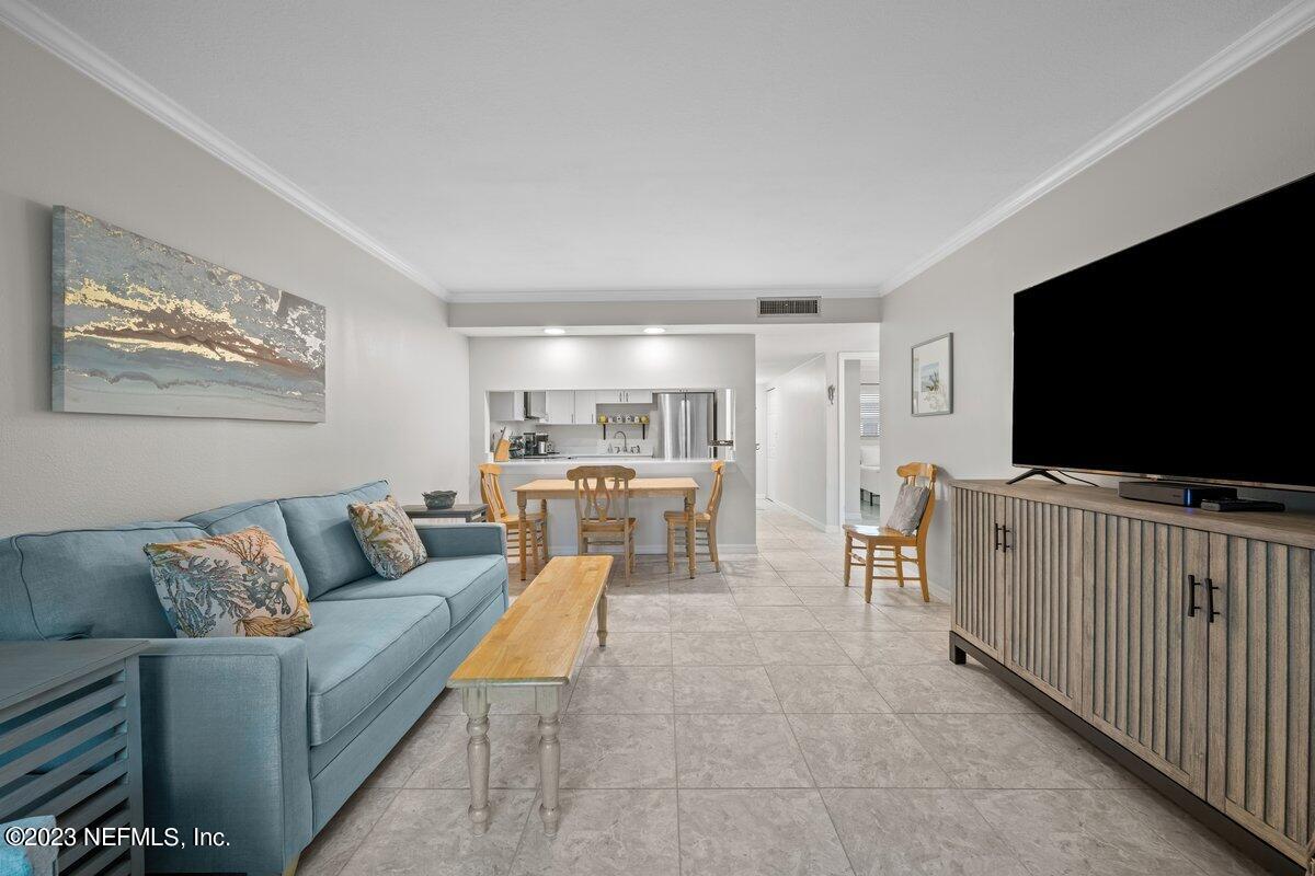 7175 Florida A1A, Unit D123 St. Augustine, FL 32080 - Photo 4 of 25 Pelican Living Room