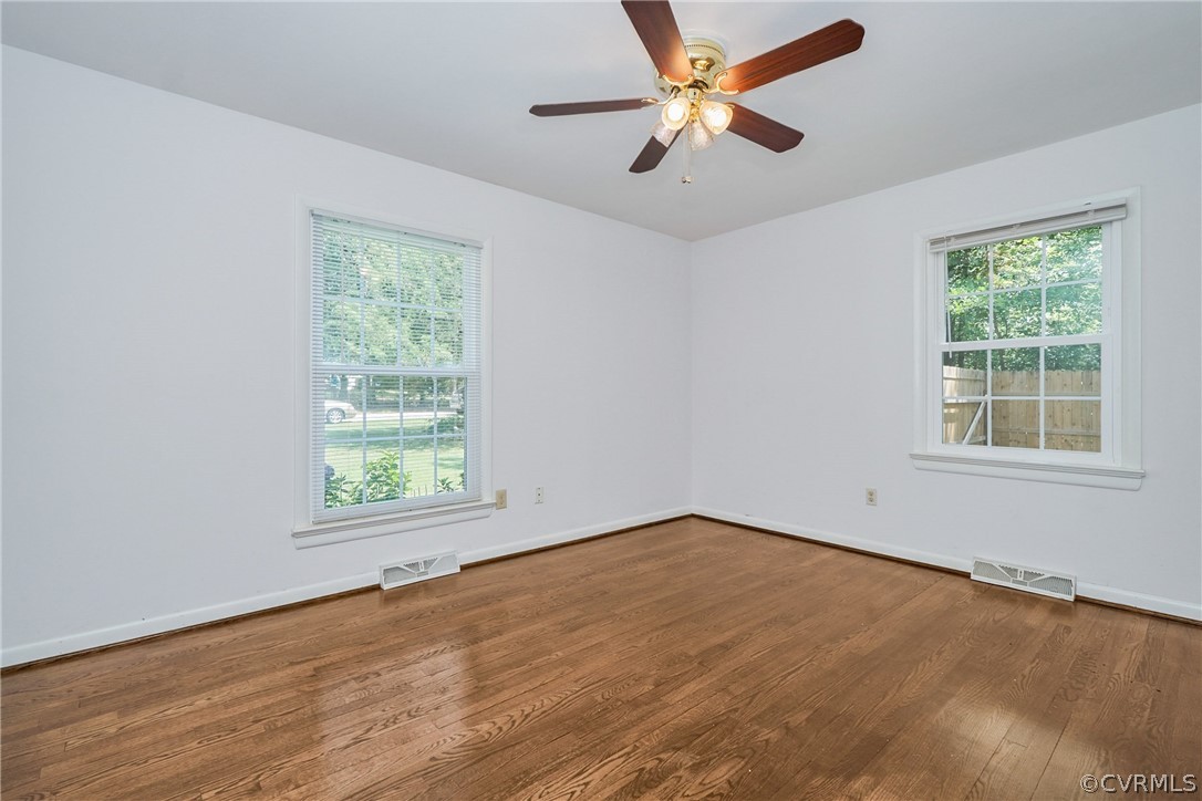 304 Monath Road North Chesterfield, VA 23236 - Photo 8 of 29