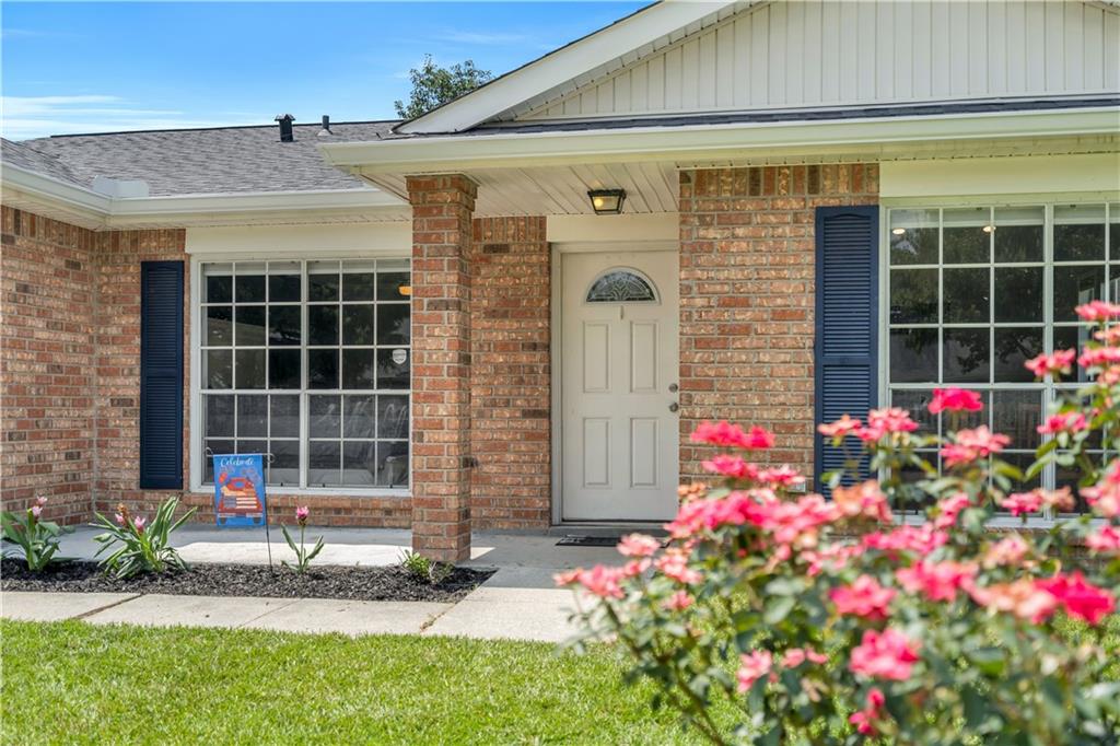 213 Riviera Drive Slidell, LA 70460 - Photo 2 of 34 Gallery Image 2