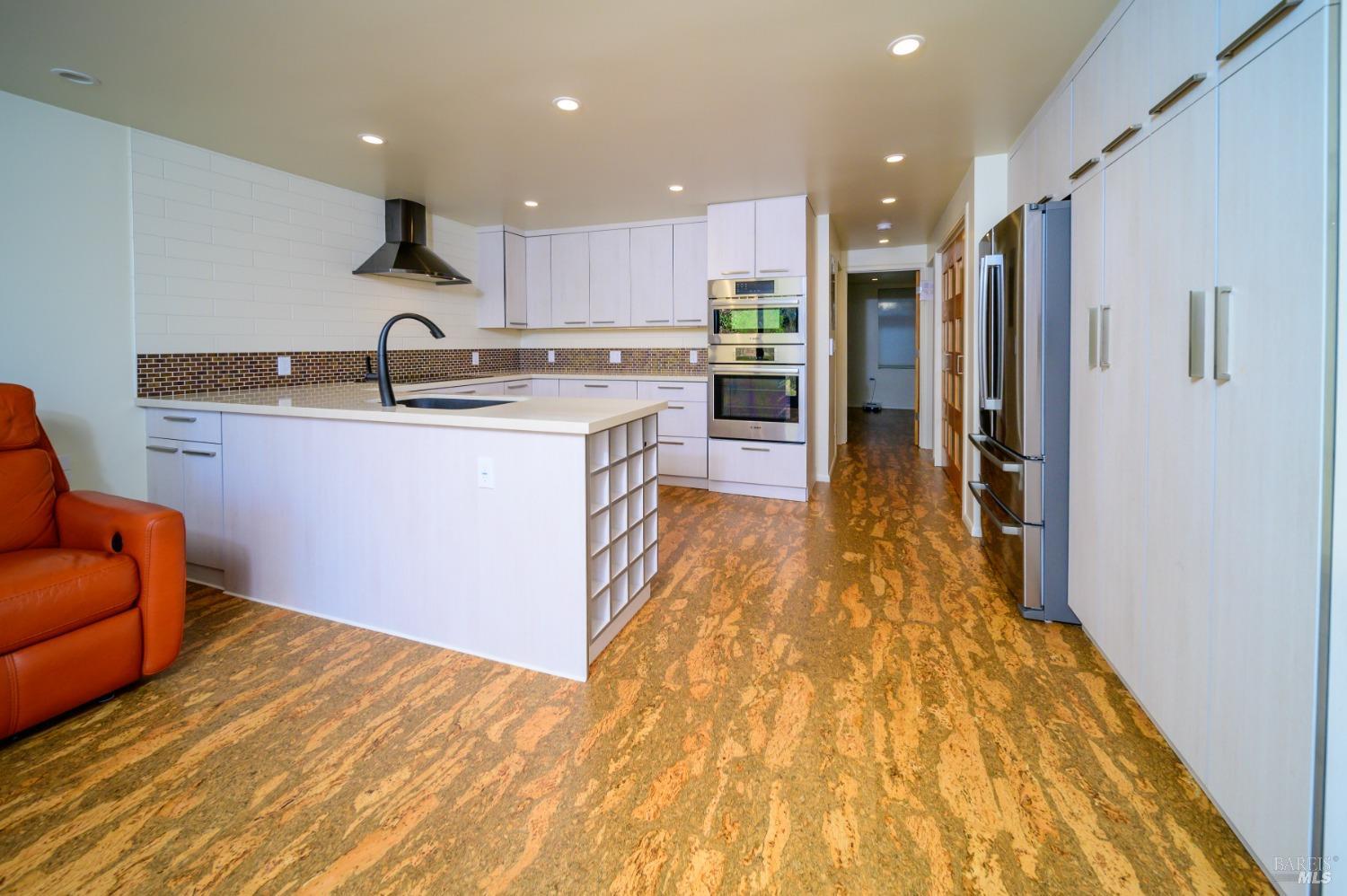719 A Spring Street Sausalito, CA 94965 - Photo 6 of 36