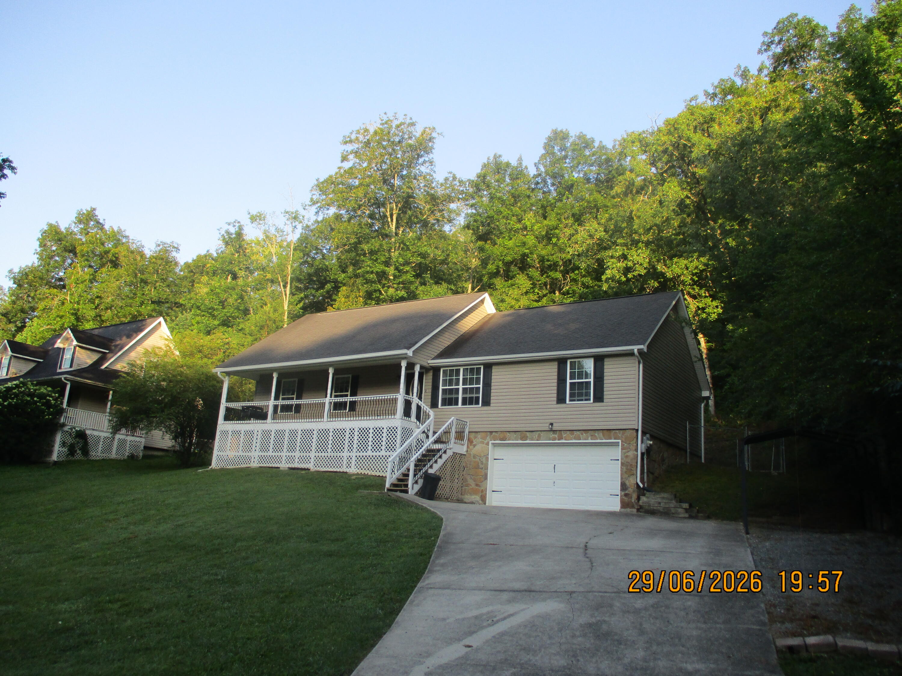 10721 Dallas Hollow Road Soddy-Daisy, TN 37379 - Photo 2 of 29 2 - Front House