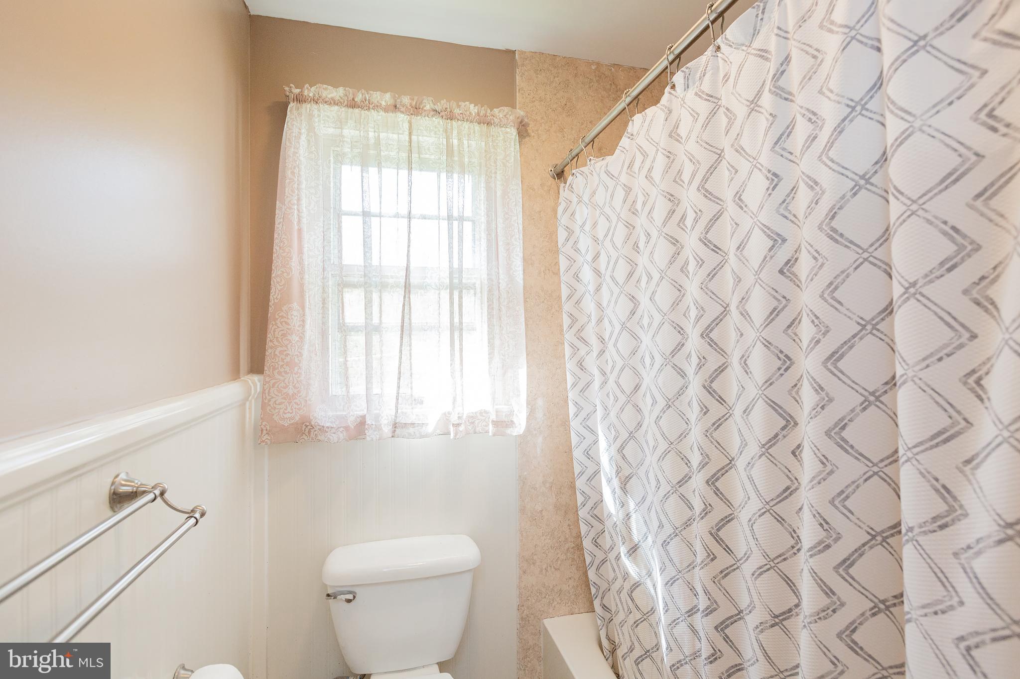 202 Ironstone Ridge Road Lancaster, PA 17603 - Photo 20 of 38