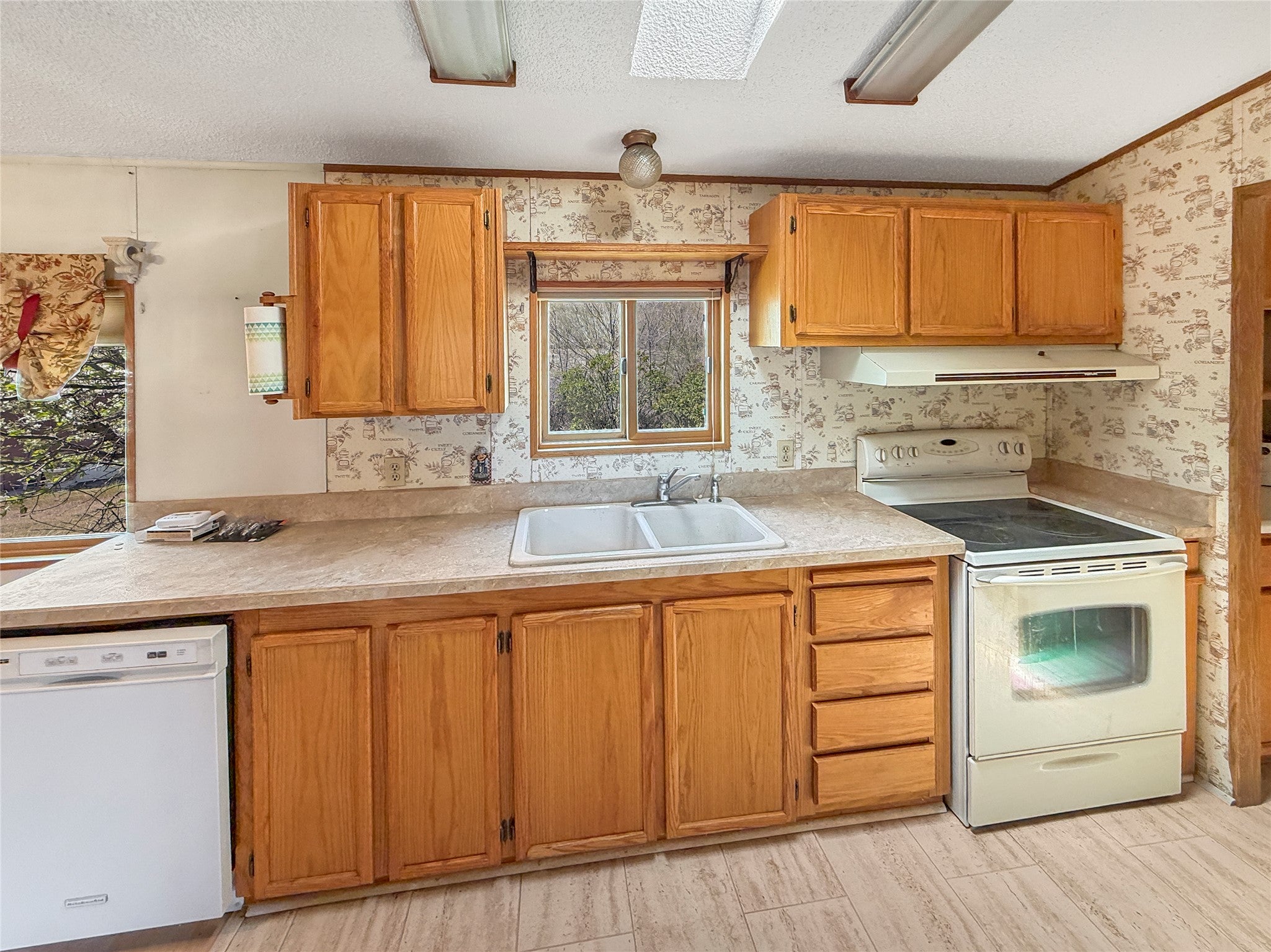 65 South Tobacco Root Road Silver Star, MT 59751 - Photo 11 of 36 Gallery Image 11