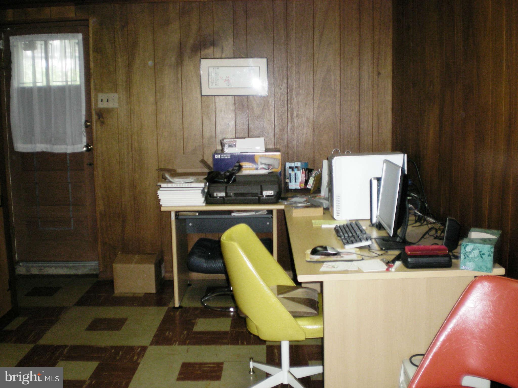 1206 Frederick Road Baltimore, MD 21228 - Photo 24 of 25 Interior (General)