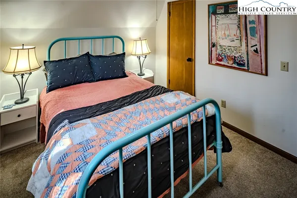 $460,000 | 20 Lady Slipper Loop, Newland, NC 28657