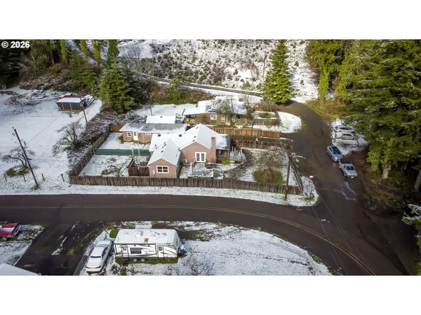 $339,900 | 87606 Rice Road, Mapleton, OR 97453