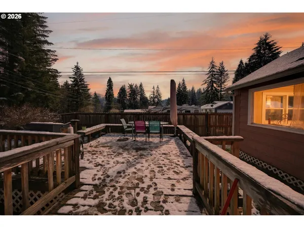 $339,900 | 87606 Rice Road, Mapleton, OR 97453