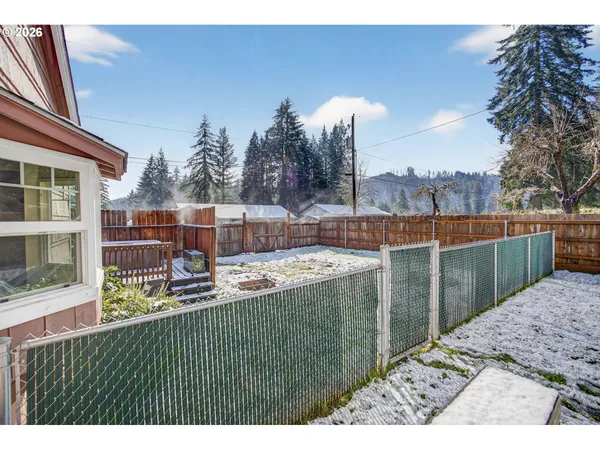 $339,900 | 87606 Rice Road, Mapleton, OR 97453