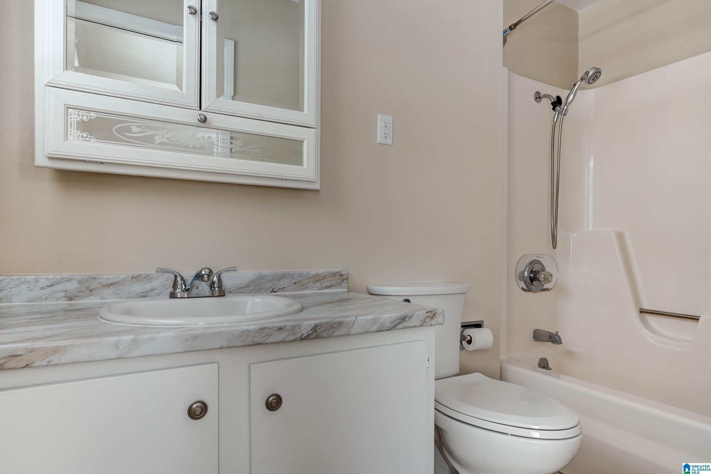13617 Lisa Drive McCalla, AL 35111 - Photo 20 of 33