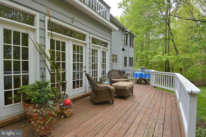 12219 Henderson Road Clifton, VA 20124 - Photo 14 of 94