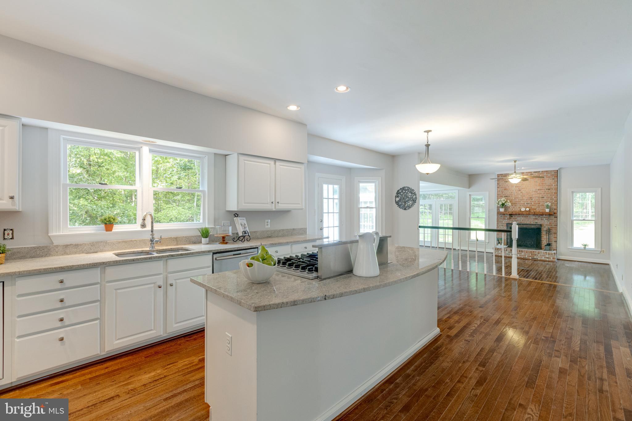 12219 Henderson Road Clifton, VA 20124 - Photo 37 of 94