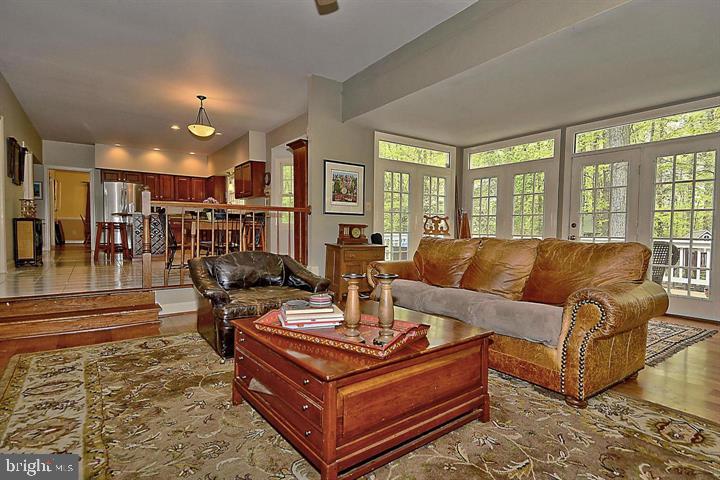 12219 Henderson Road Clifton, VA 20124 - Photo 46 of 94