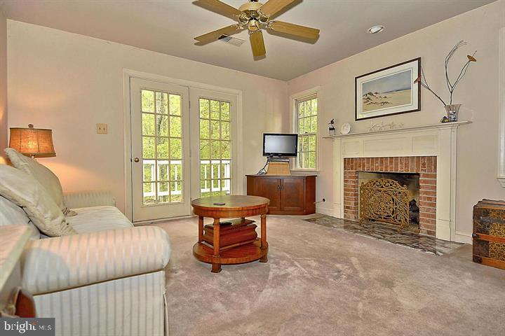 12219 Henderson Road Clifton, VA 20124 - Photo 72 of 94
