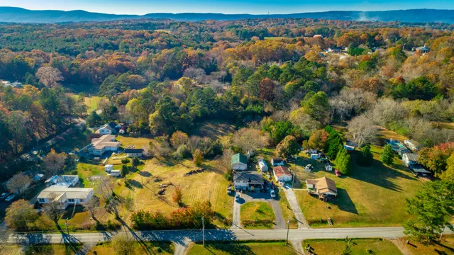 $109,900 | 633 East Garden Farm Road, Rossville, GA 30741