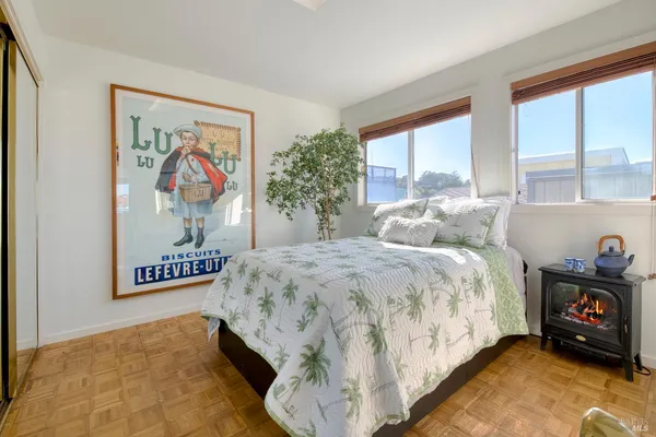 $825,000 | 35 West Pier, Mill Valley, CA 94941