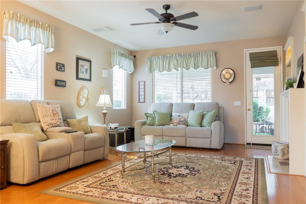 11555 Townsend Way Yucaipa, CA 92399 - Photo 22 of 47 a living room with furniture and a window
