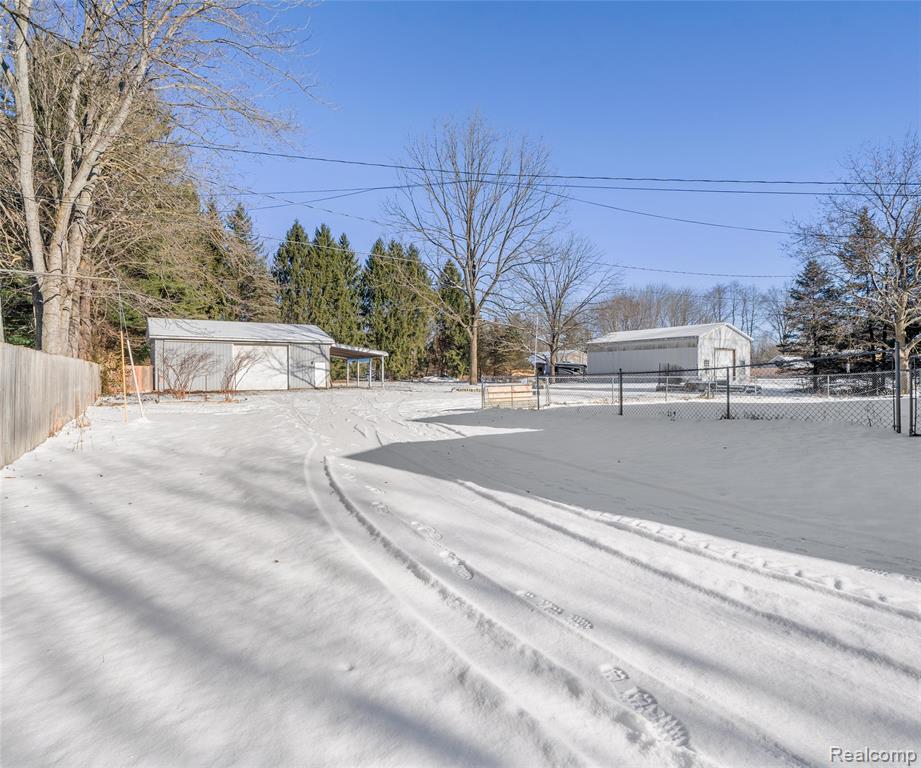10401 Willow Road Willis, MI 48191 - Photo 43 of 45