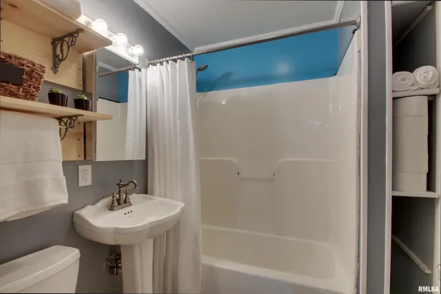 $195,000 | 2929 Whewell Avenue, Quincy, IL 62301