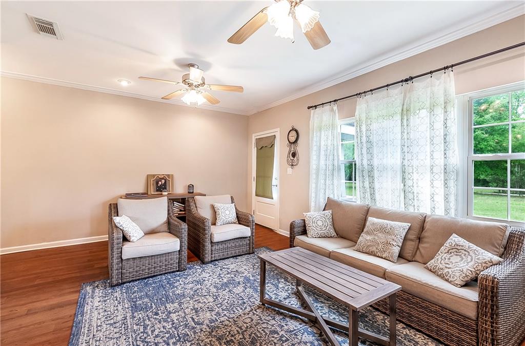 62081 Pools Bluf Road Bogalusa, LA 70427 - Photo 3 of 14 Gallery Image 3