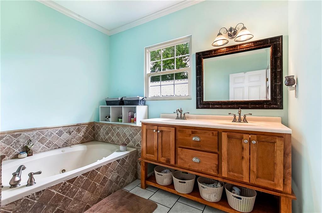 62081 Pools Bluf Road Bogalusa, LA 70427 - Photo 9 of 14 Gallery Image 9