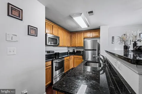 $350,000 | 12200 Open View Lane, Unit 601, Upper Marlboro, MD 20774