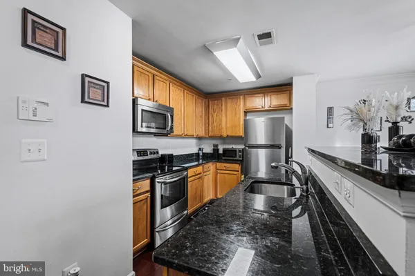 $350,000 | 12200 Open View Lane, Unit 601, Upper Marlboro, MD 20774