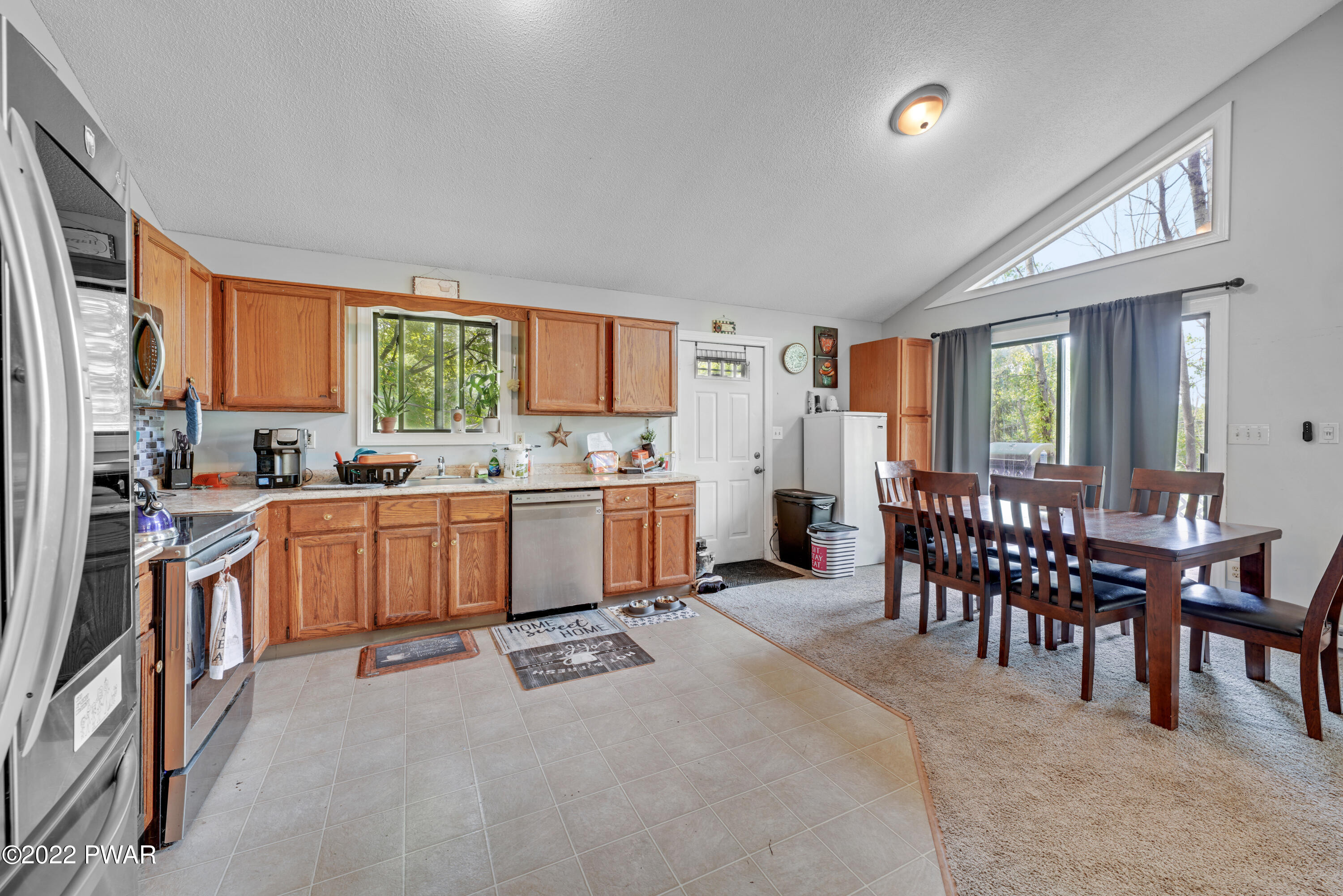 83 High Point Drive Lake Ariel, PA 18436 - Photo 7 of 21 dsc08393-dsc08397