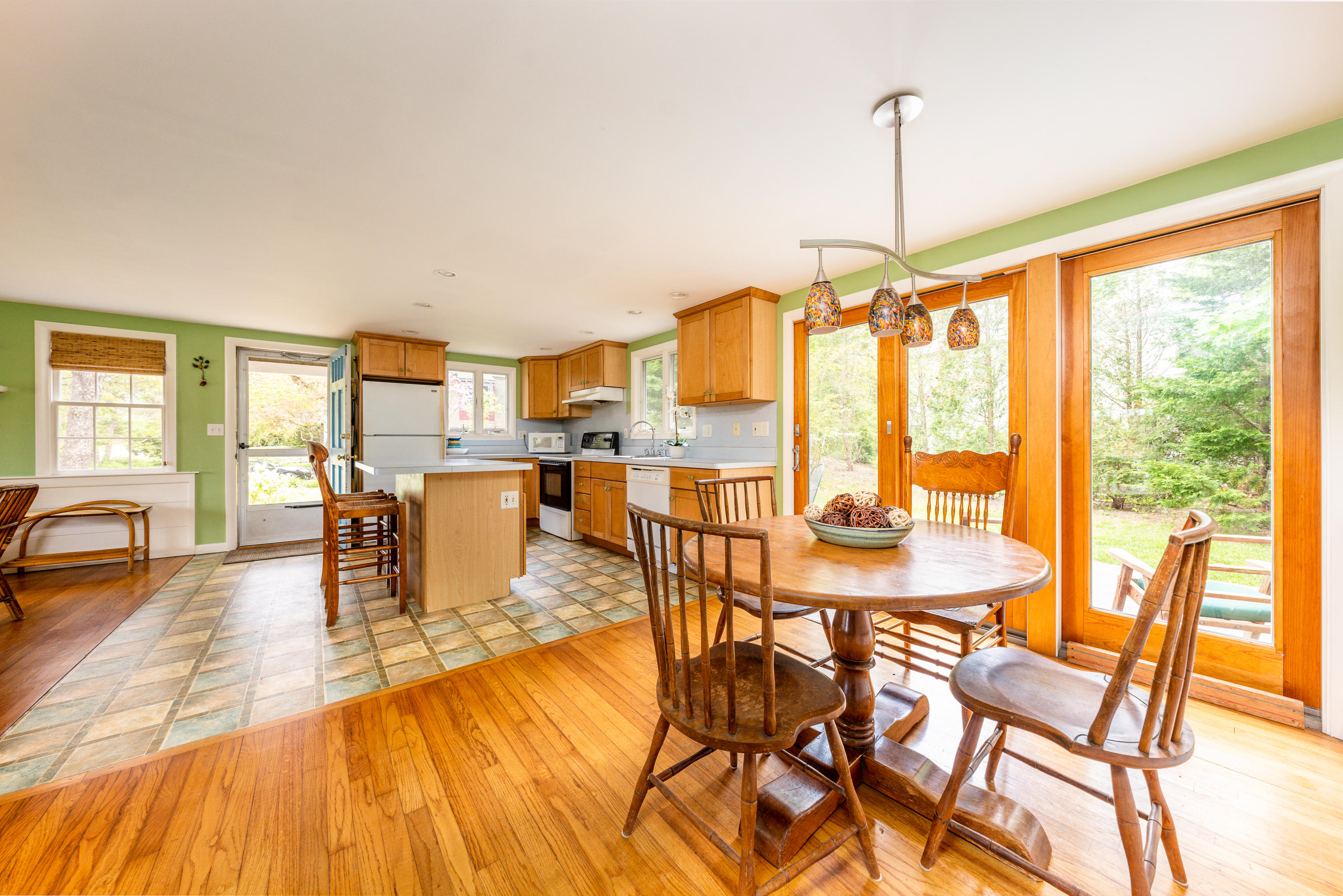 131 Meadow Brook Road Chatham, MA 02650 - Photo 4 of 20 kitchen2