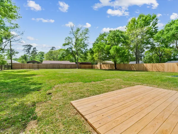 $400,000 | 26527 Bayou Tesch Drive, Magnolia, TX 77354