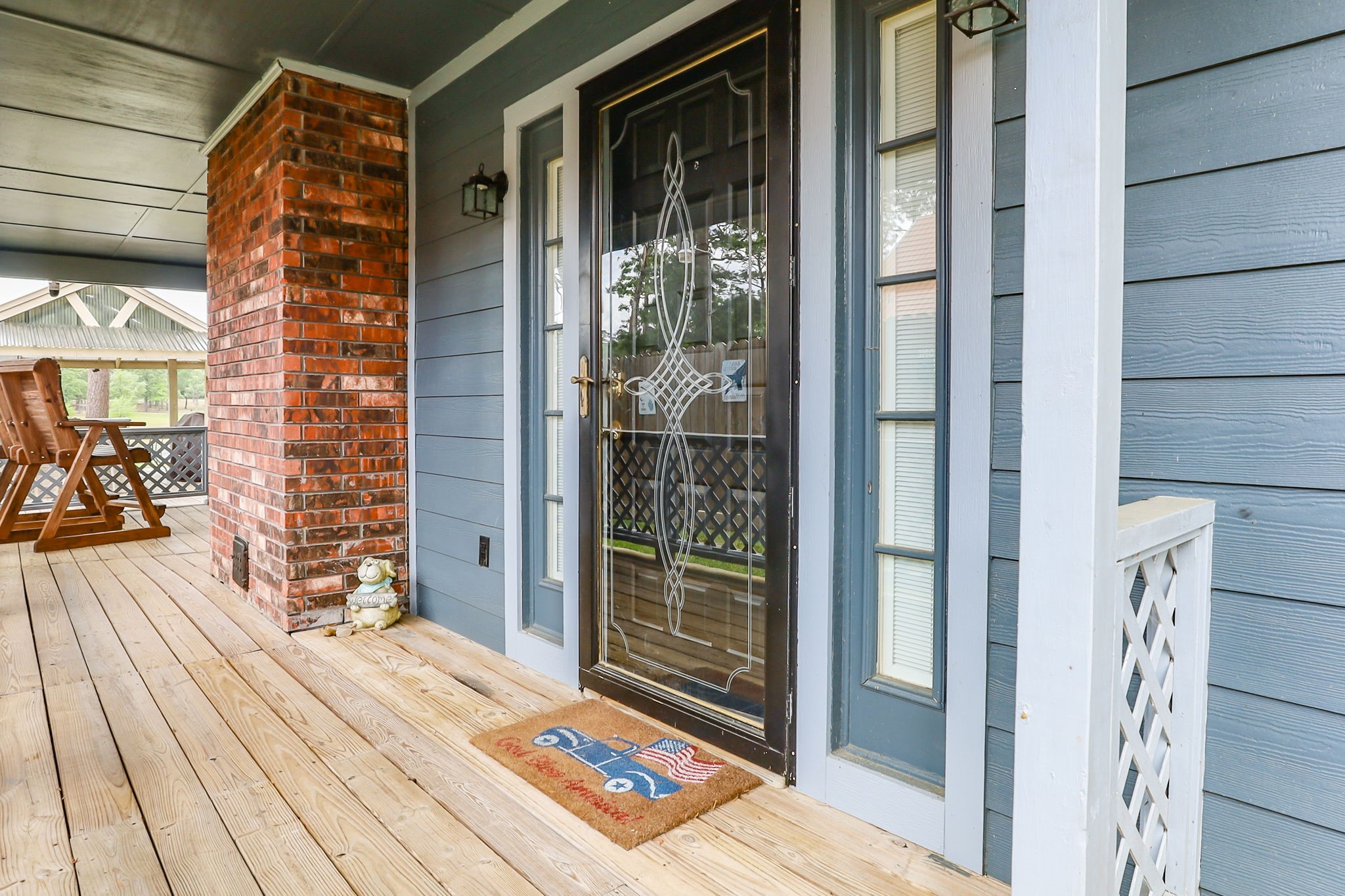 628 County Road 452 Bronson, TX 75930 - Photo 19 of 50 a view of a balcony with wooden floor