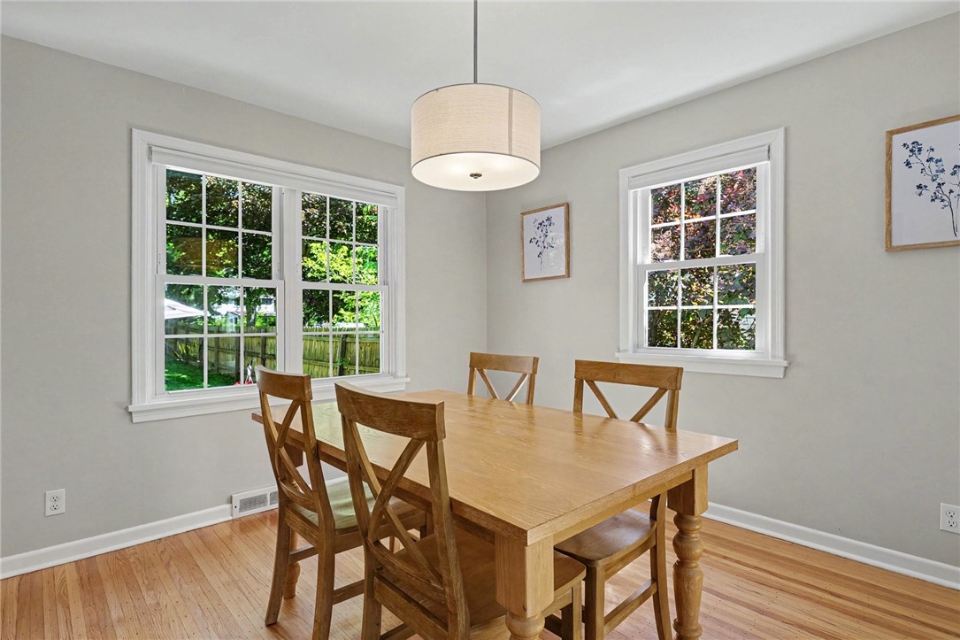 236 Wyndale Road Irondequoit, NY 14617 - Photo 8 of 26