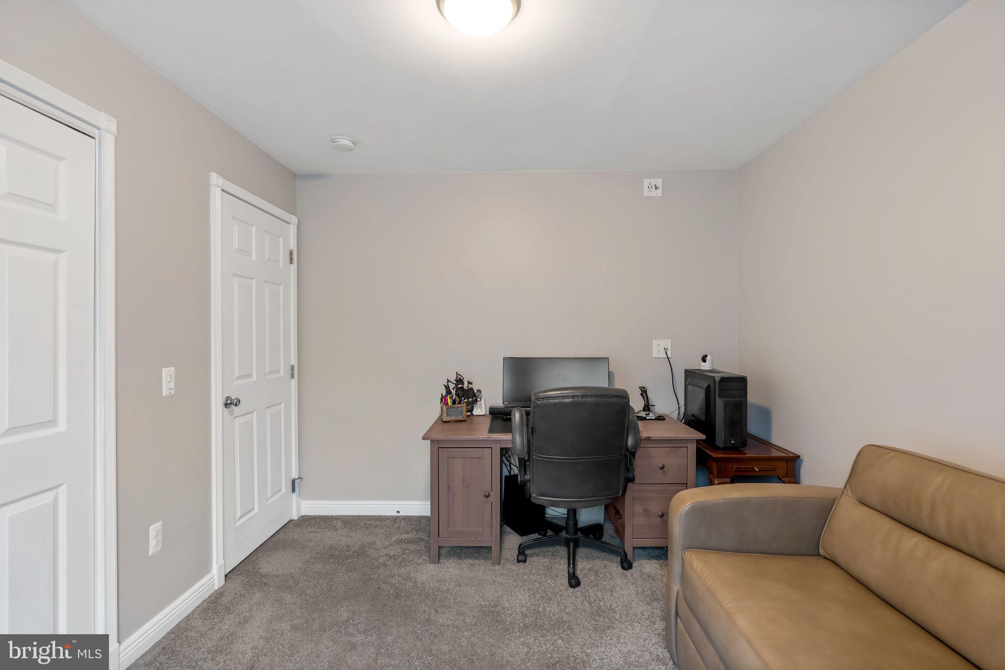 5632 Hines Road Frederick, MD 21704 - Photo 25 of 44 a view of workspace with furniture
