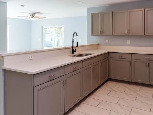 $1,700 | 133 West Park Avenue, Unit B, Lake Wales, FL 33853