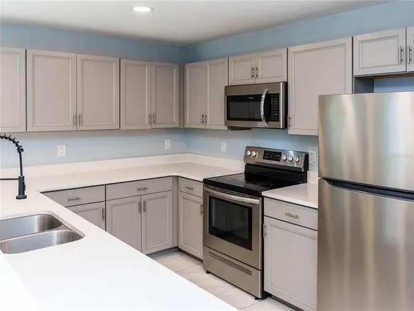 $1,700 | 133 West Park Avenue, Unit B, Lake Wales, FL 33853