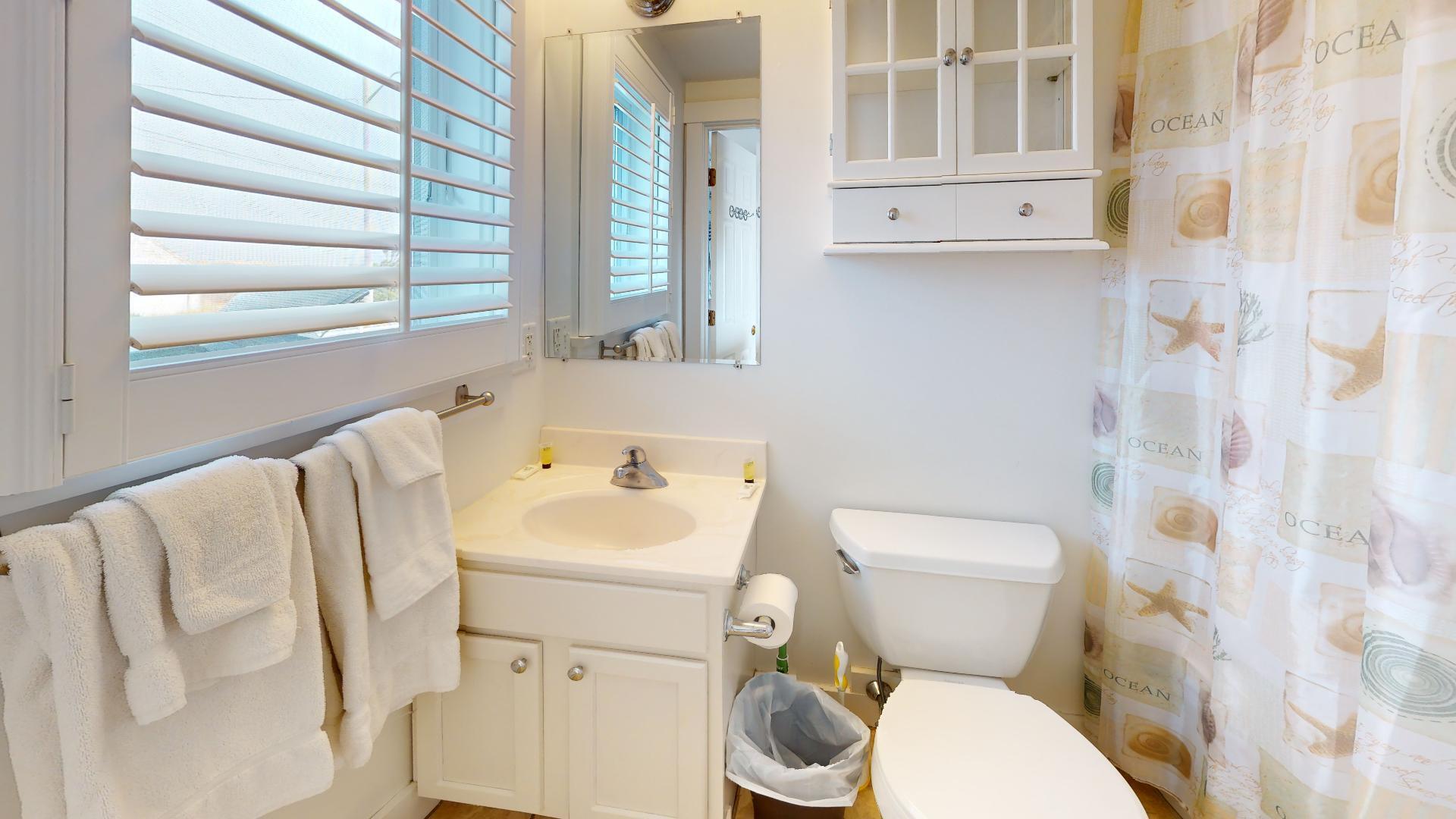 496 Shore Road, Unit 11 Truro, MA 02666 - Photo 21 of 32 496-Shore-Road-11-Bathroom