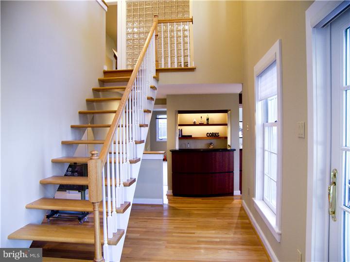 723 Thomas Jefferson Road Wayne, PA 19087 - Photo 6 of 23