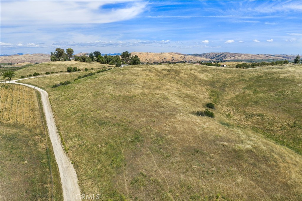 1738 Nygren Road San Miguel, CA 93451 - Photo 15 of 15