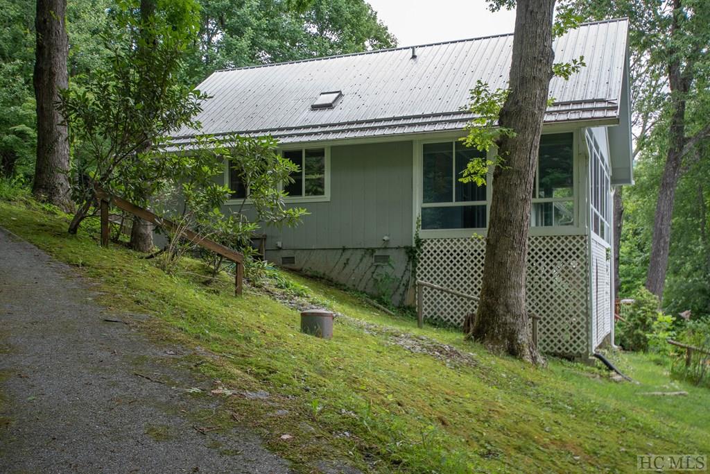 350 Queen Mountain Road Highlands, NC 28741 - Photo 6 of 27 Gallery Image 6