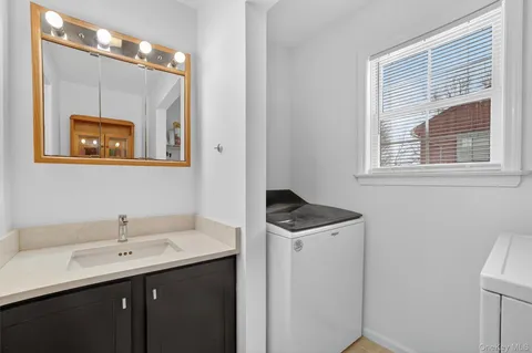 $899,900 | 13 A Emerson Avenue, Croton-on-Hudson, NY 10520