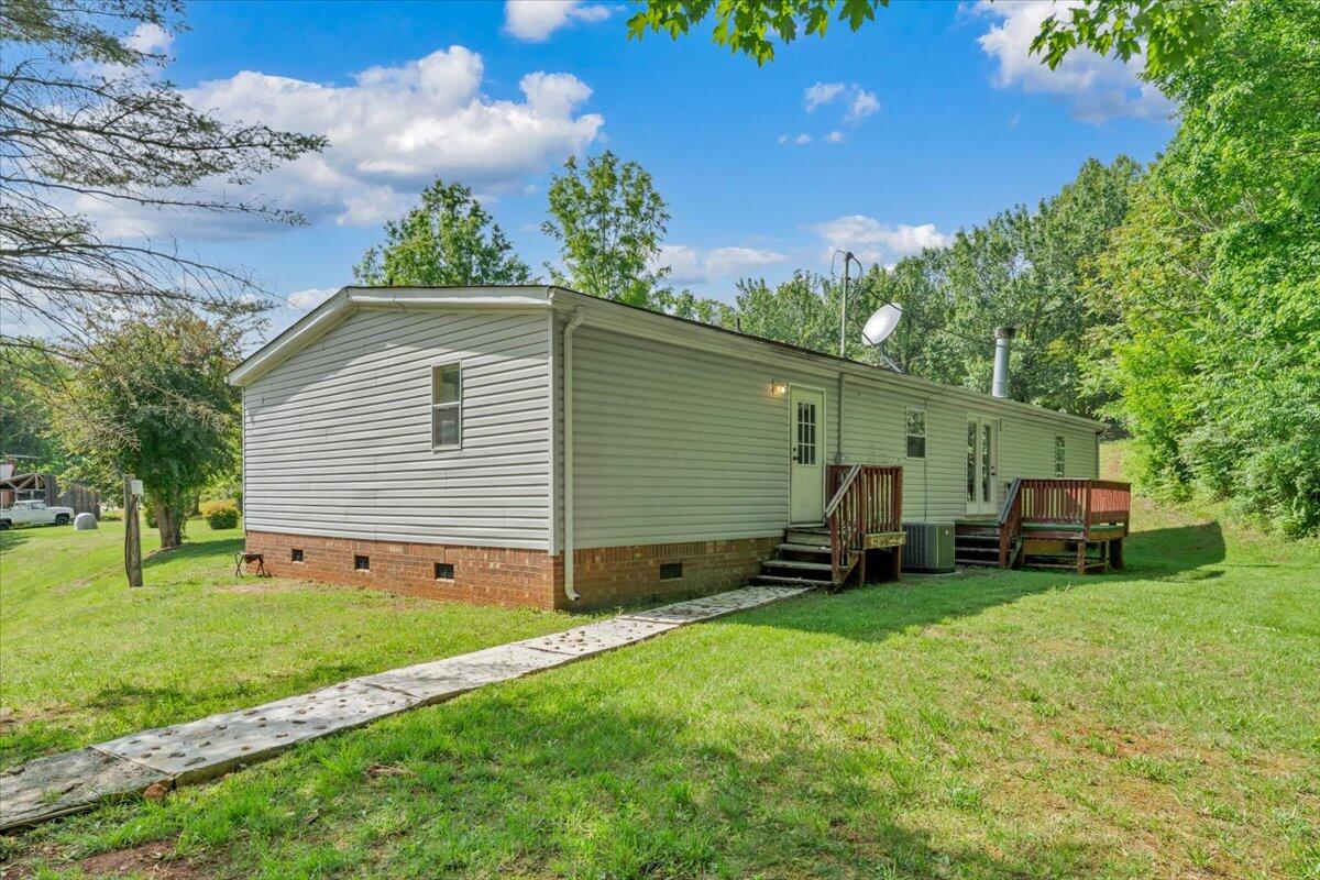 256 Goose Market Loop Stuart, VA 24171 - Photo 33 of 36 31-MIB05379