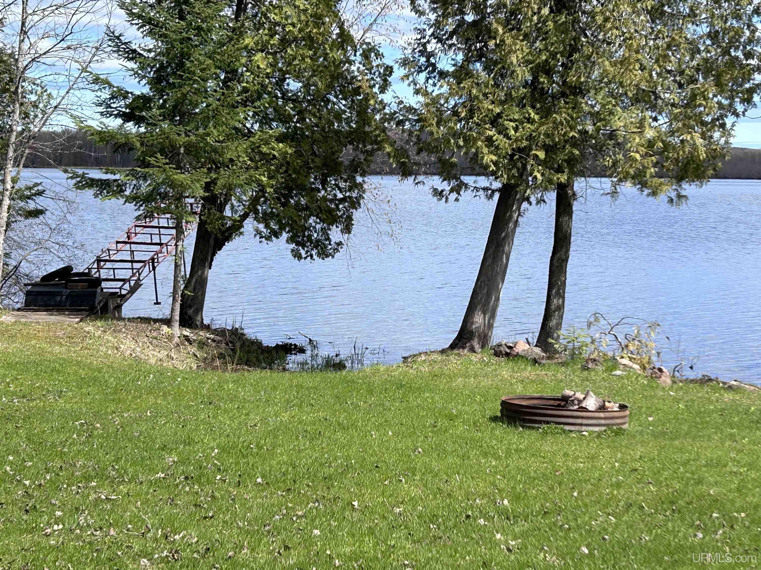 16189 East Shore Road Bergland, MI 49910 - Photo 14 of 71